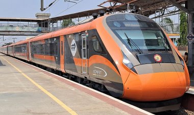 वर्ष 2025-26 में वंदे भारत एक्सप्रेस ट्रेनों से लगभग 3 करोड़ 98 लाख यात्रियों ने की यात्रा