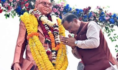 रायपुर : सामाजिक न्याय और समानता के महान शिल्पी डॉ. भीमराव आंबेडकर को मुख्यमंत्री साय ने किया नमन