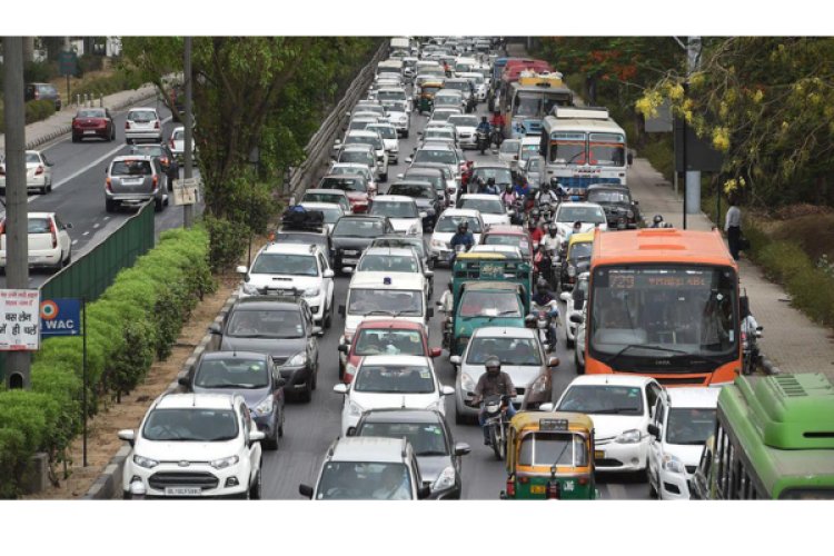 केंद्र ने मोटर वाहन नियमों में संशोधन का मसौदा जारी किया, ईंधन मानकों में बदलाव प्रस्तावित